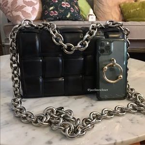Leather handbag with chain